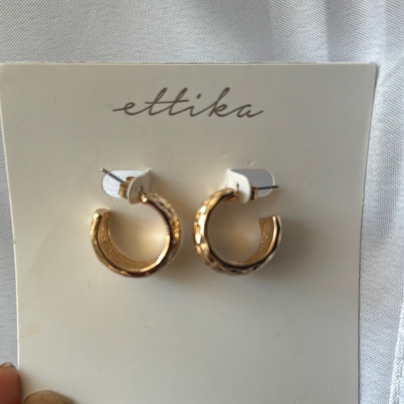 Ettika Gold Hoop Earrings - Picture 1 of 2